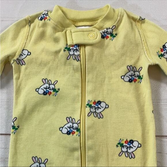 Hanna Andersson Yellow Bunny Zip Up Sleeper - Picture 4 of 7